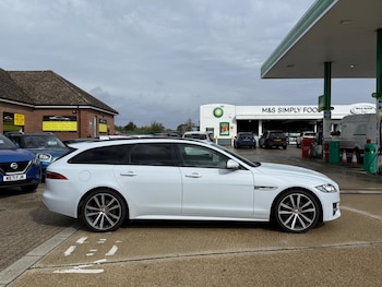 Used Jaguar XF 2019 for sale - 76175244: Photo