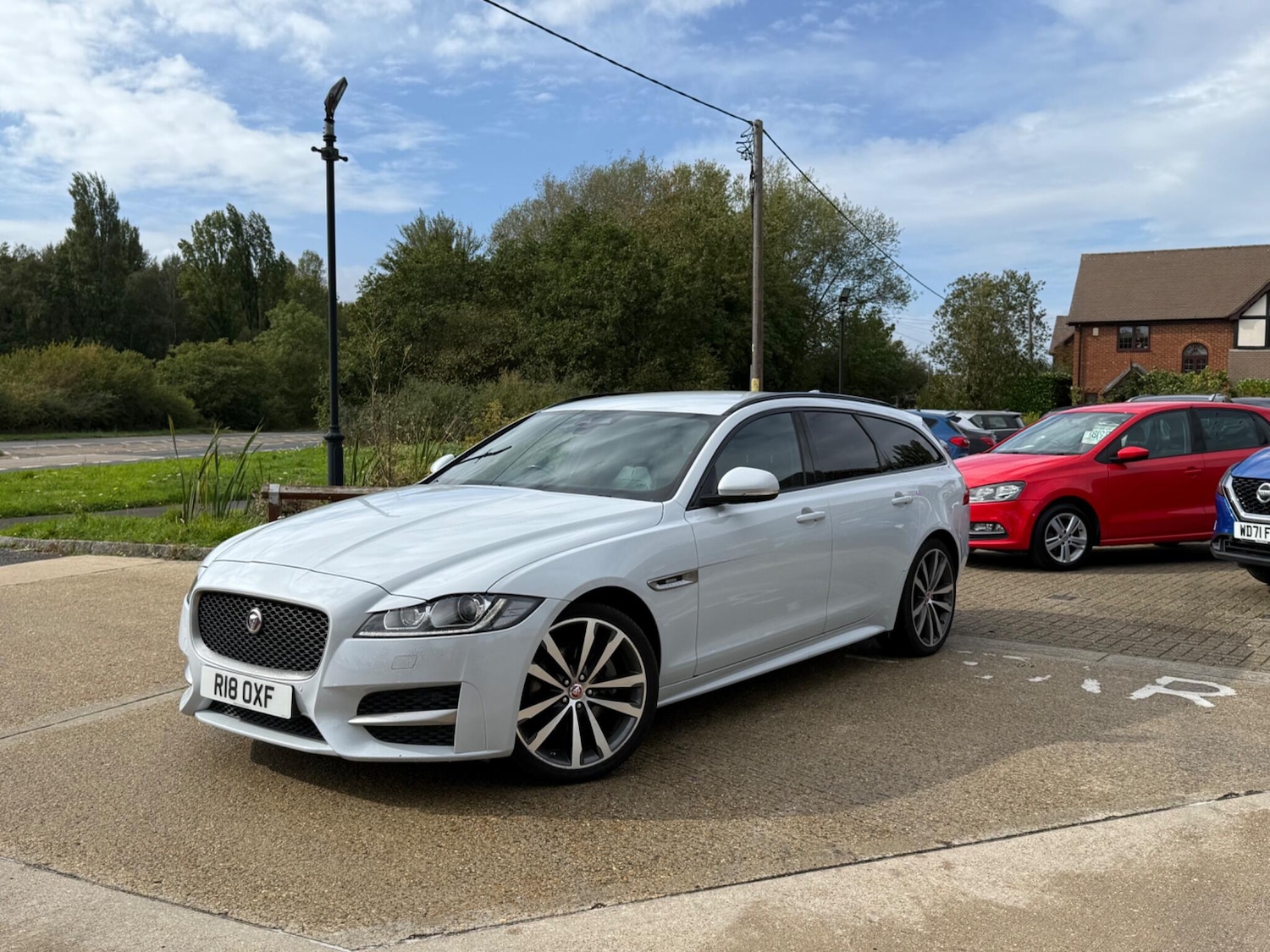 Used Jaguar XF 2019 for sale - 76175244: Photo 9