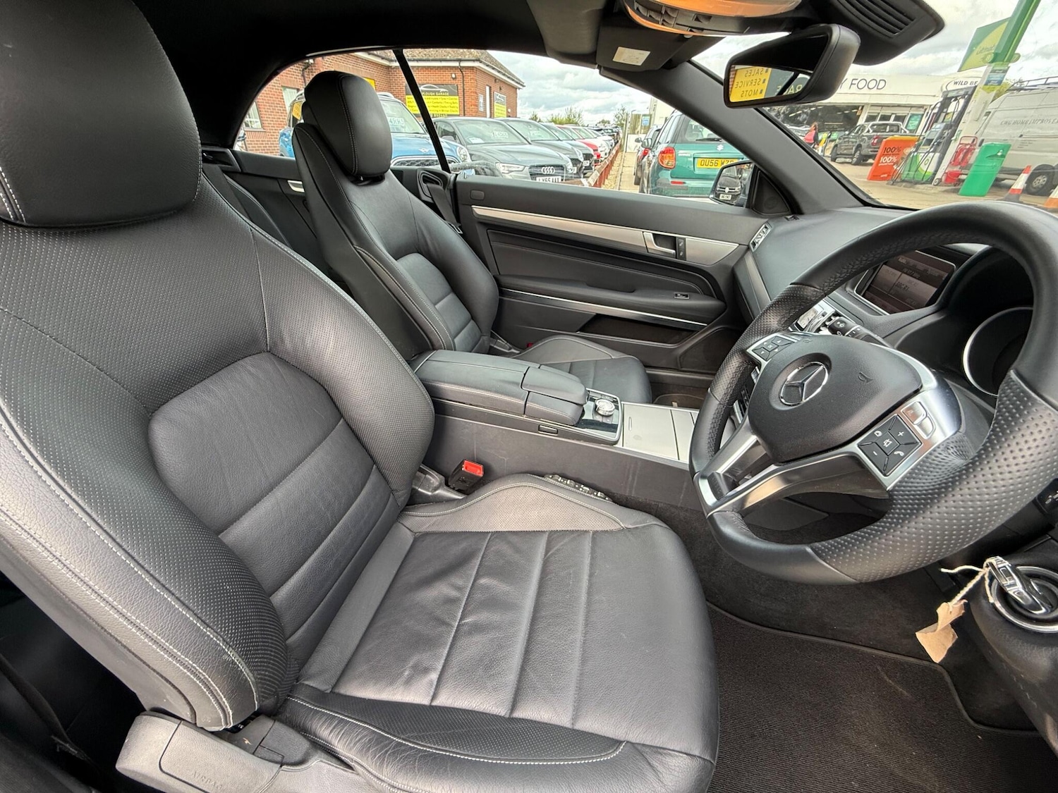 Used Mercedes-Benz E-Class 2014 for sale - 75978241: Photo 11