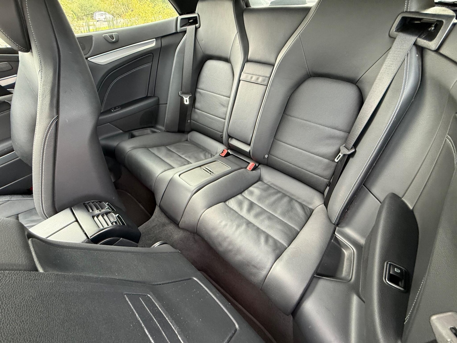 Used Mercedes-Benz E-Class 2014 for sale - 75978241: Photo 16