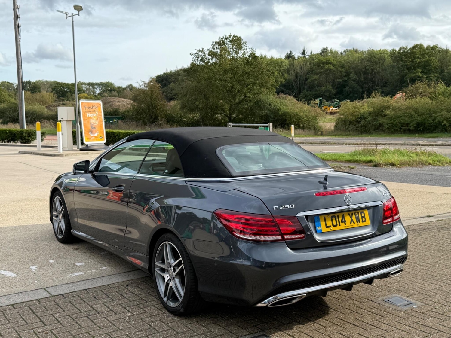 Used Mercedes-Benz E-Class 2014 for sale - 75978241: Photo 6