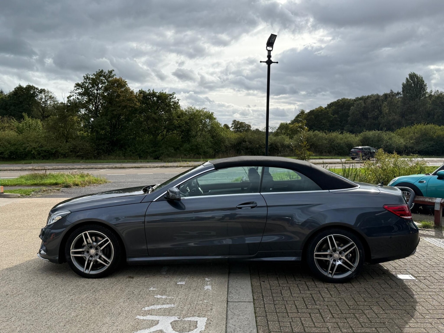 Used Mercedes-Benz E-Class 2014 for sale - 75978241: Photo 7