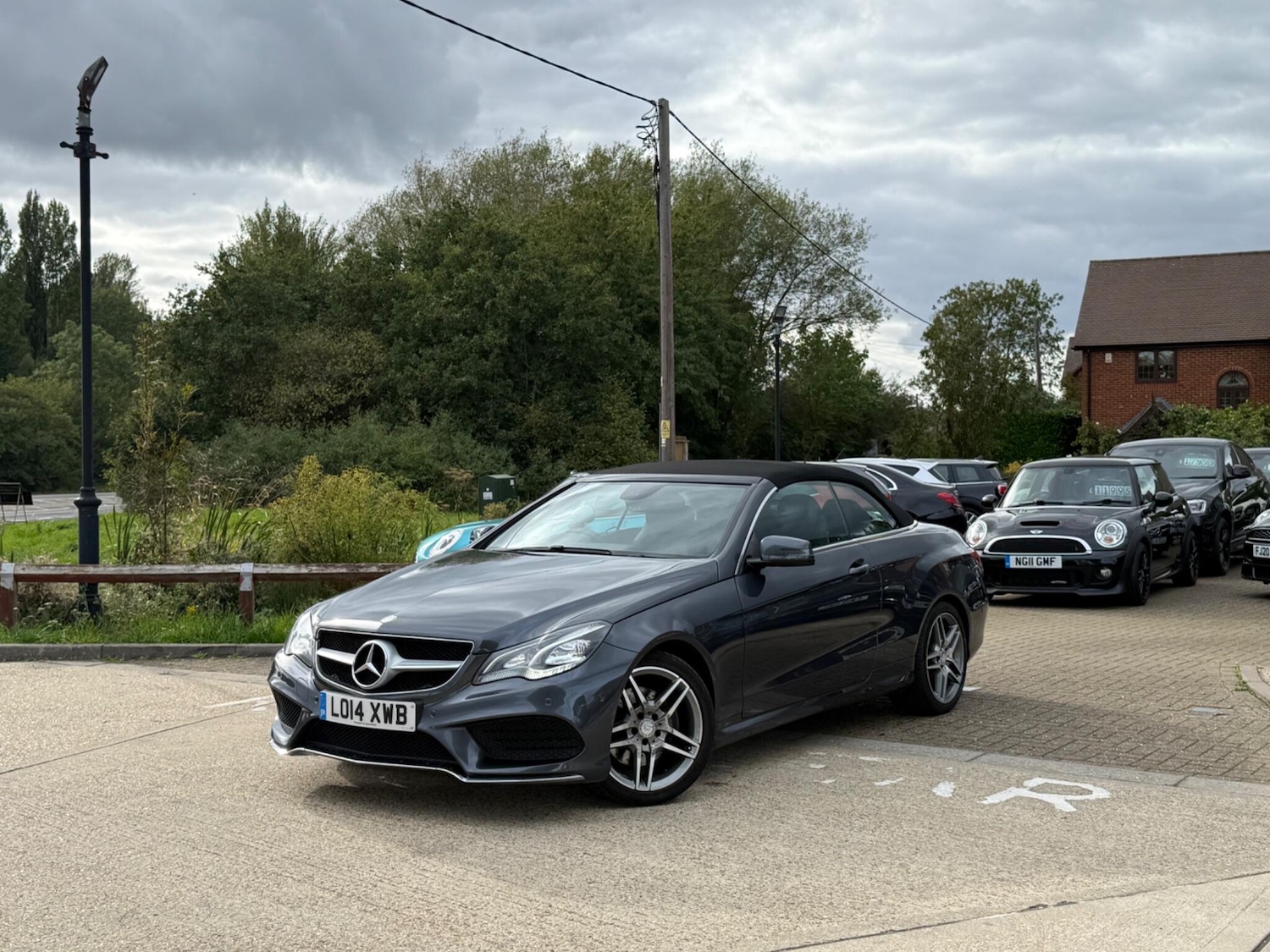 Used Mercedes-Benz E-Class 2014 for sale - 75978241: Photo 9