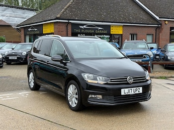 Used Volkswagen Touran 2017 for sale - 75977711: Photo