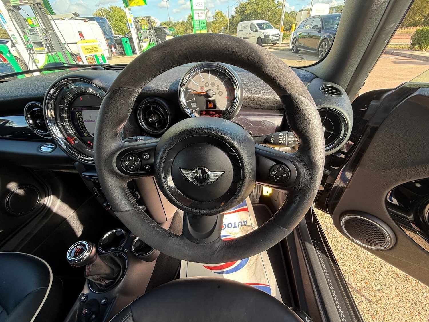Used MINI Hatch 2011 for sale - 75884214: Photo 17