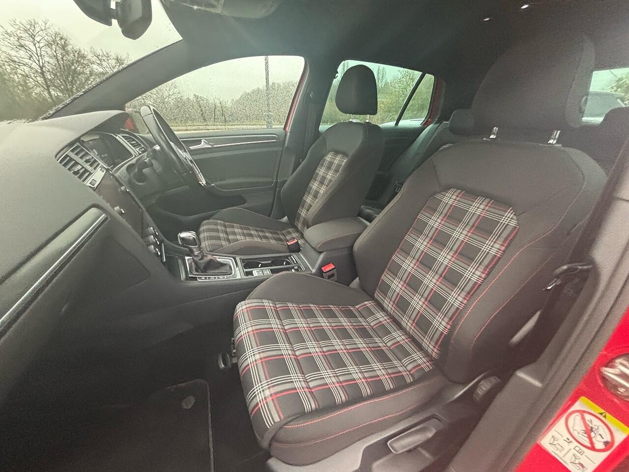 Used Volkswagen Golf 2018 for sale - 76976900: Photo 16