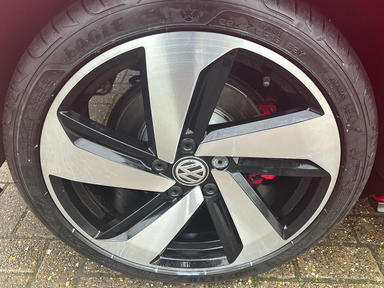 Used Volkswagen Golf 2018 for sale - 76976900: Photo 20