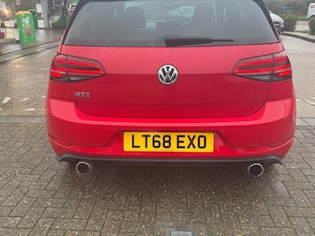 Used Volkswagen Golf 2018 for sale - 76976900: Photo