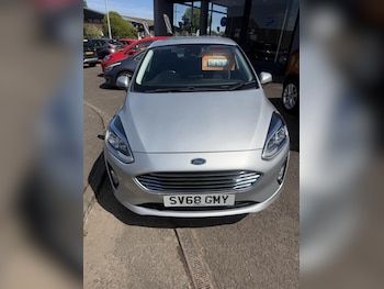 Used Ford Fiesta 2018 for sale - 79211393: Photo