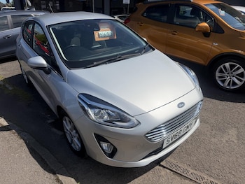 Used Ford Fiesta 2018 for sale - 79211393: Photo