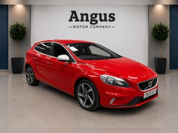 Used Volvo V40 2016 for sale - 79635465: Photo