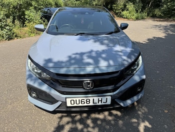 Used Honda Civic 2018 for sale - 79216203: Photo