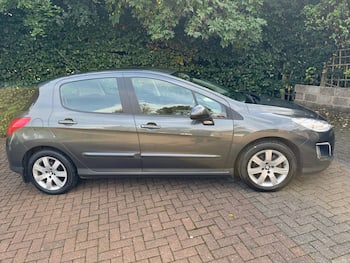 Used Peugeot 308 2012 for sale - 79868632: Photo