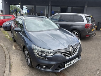 Used Renault Megane 2017 for sale - 79442651: Photo