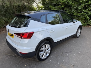 Used SEAT Arona 2018 for sale - 79442658: Photo