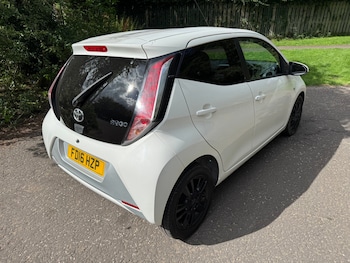 Used Toyota AYGO 2016 for sale - 79442634: Photo