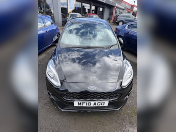 Used Ford Fiesta 2018 for sale - 79442645: Photo