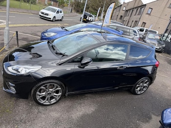 Used Ford Fiesta 2018 for sale - 79442645: Photo