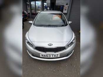 Used Kia Ceed 2014 for sale - 79211396: Photo