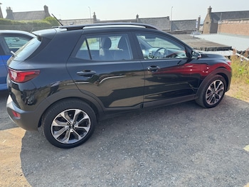 Used Kia Stonic 2020 for sale - 79216202: Photo