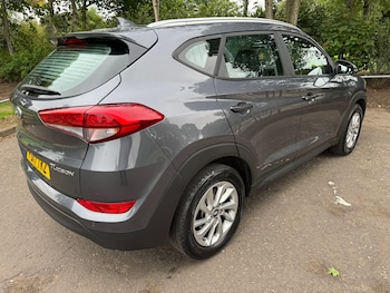 Used Hyundai TUCSON 2017 for sale - 79442686: Photo