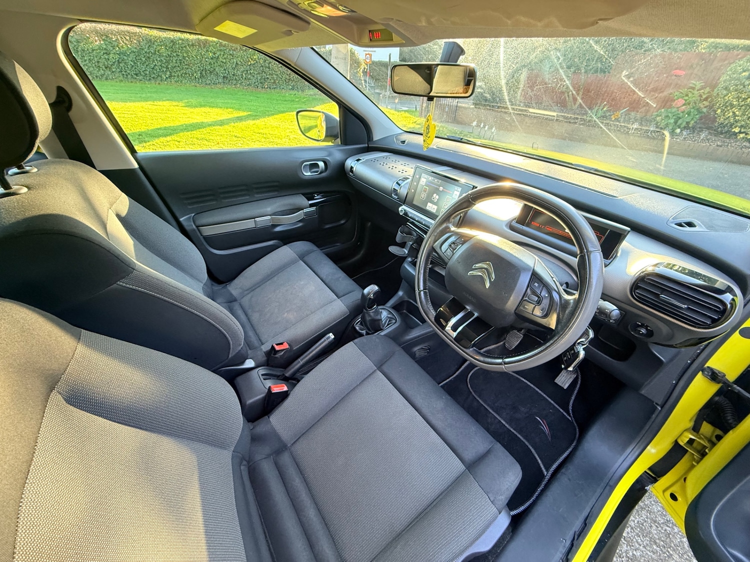 Used Citroen C4 Cactus 2015 for sale - 76830429: Photo 19