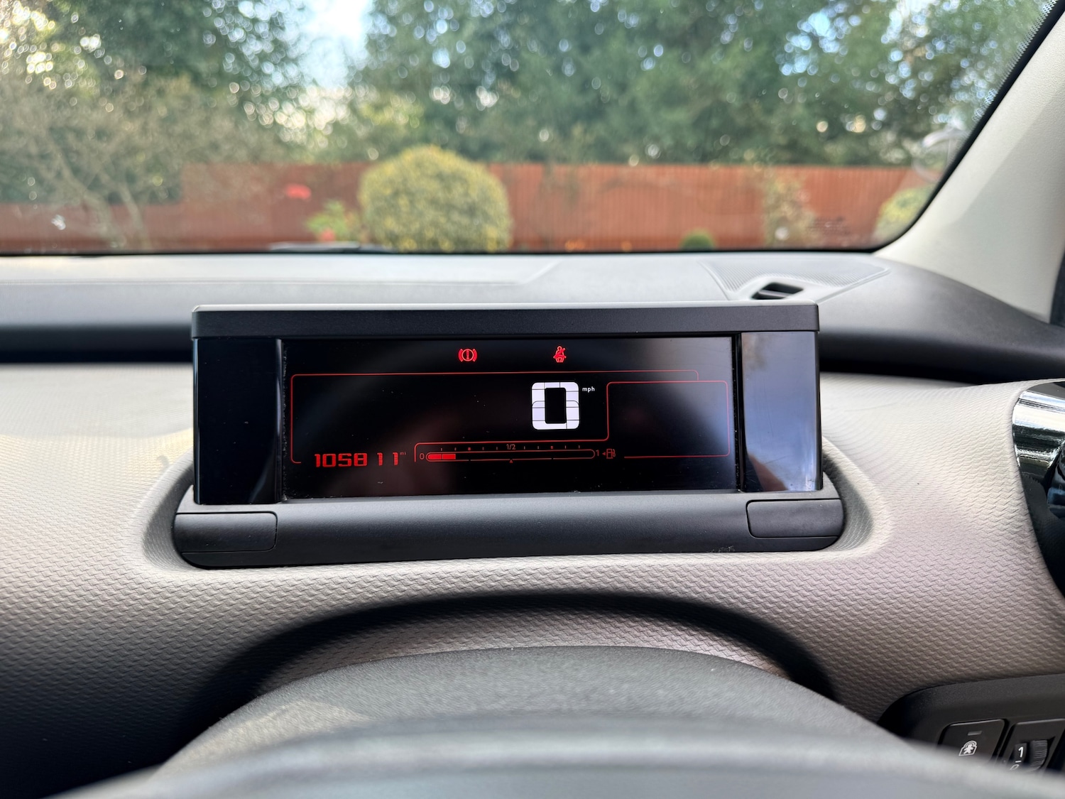 Used Citroen C4 Cactus 2015 for sale - 76830429: Photo 26