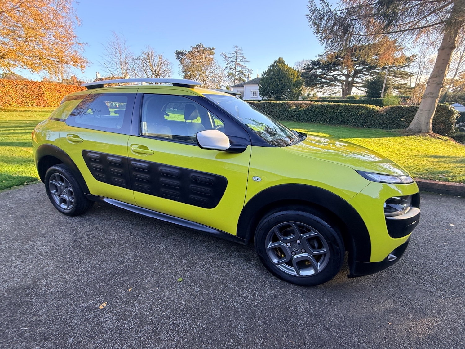 Used Citroen C4 Cactus 2015 for sale - 76830429: Photo 4