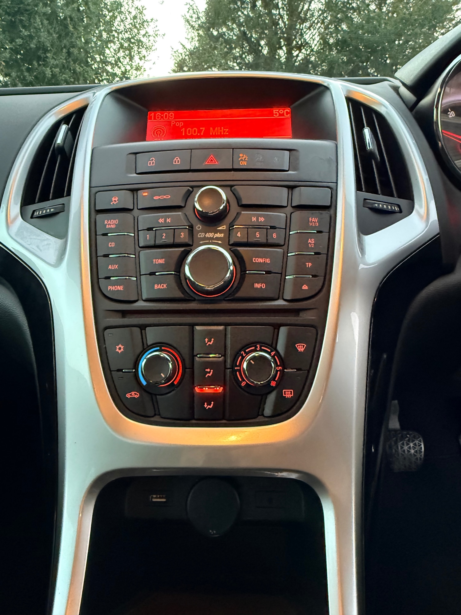 Used Vauxhall Astra GTC 2015 for sale - 76606137: Photo 24