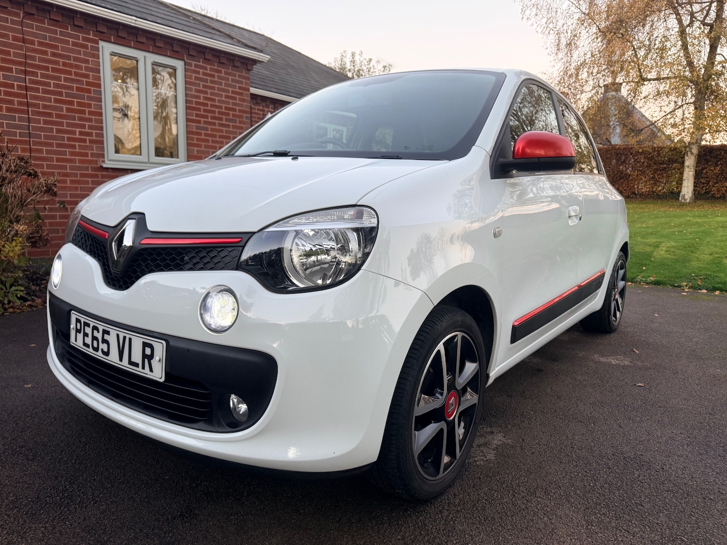 Used Renault Twingo 2015 for sale - 76697004: Photo 20