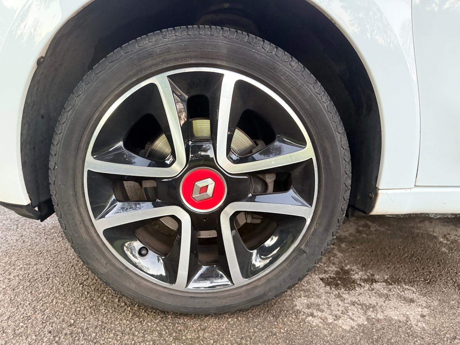 Used Renault Twingo 2015 for sale - 76697004: Photo 24