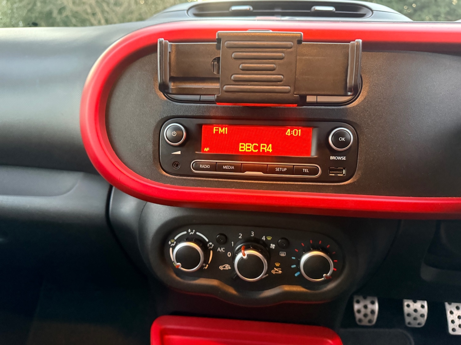 Used Renault Twingo 2015 for sale - 76697004: Photo 28