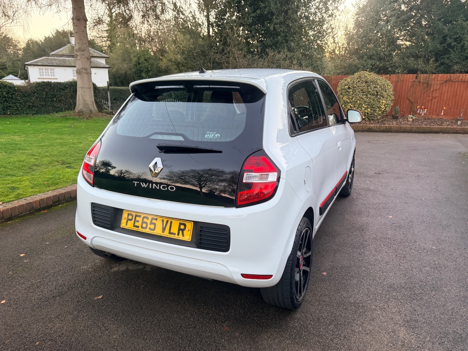 Used Renault Twingo 2015 for sale - 76697004: Photo 8
