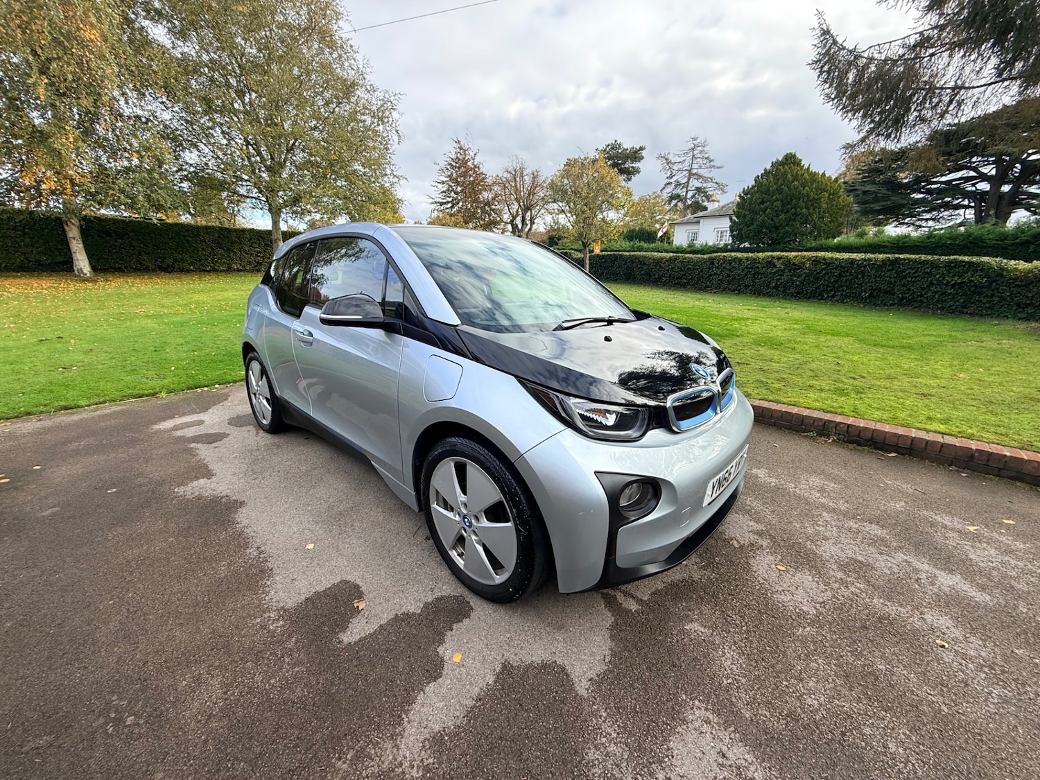 Used BMW i3 2016 for sale - 76343011: Photo 2