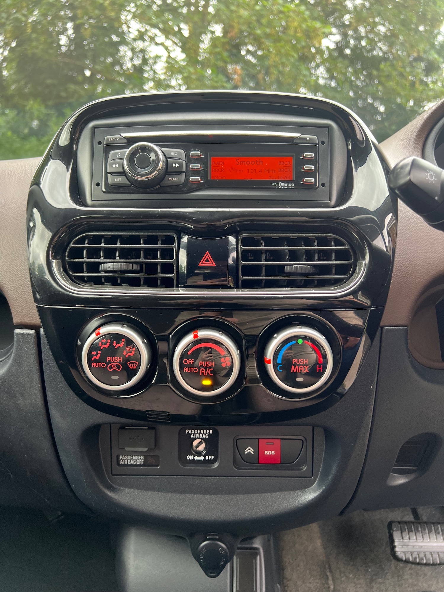Vehicle 29