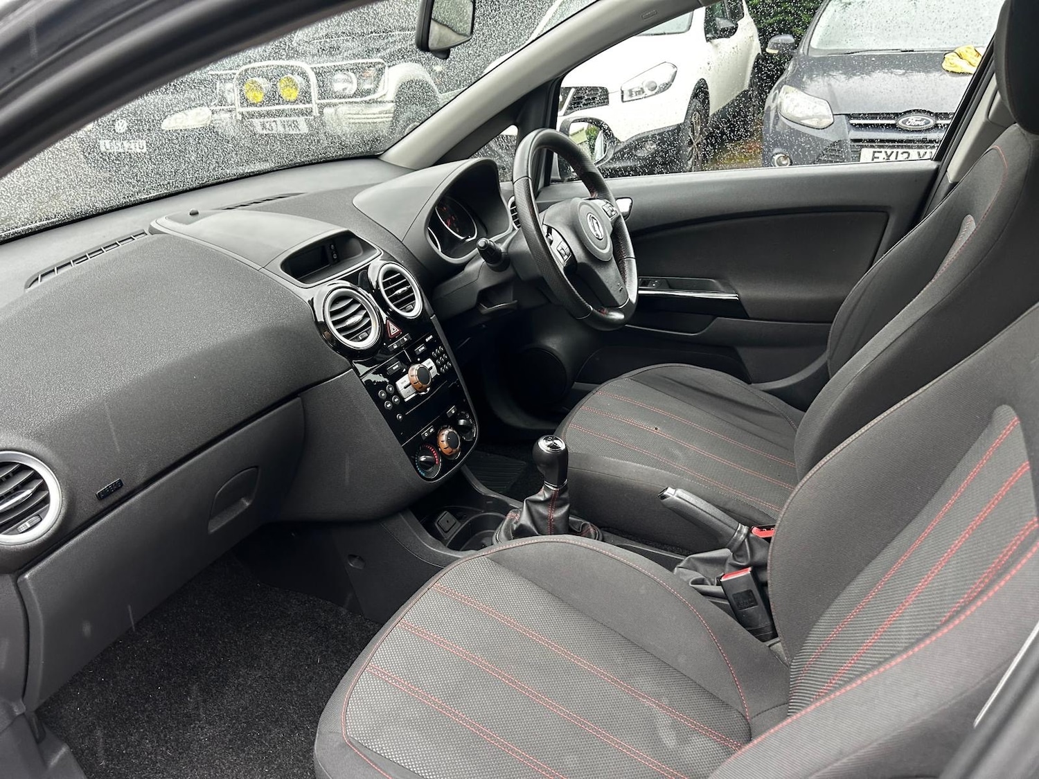 Used Vauxhall Corsa 2012 for sale - 77107811: Photo 10