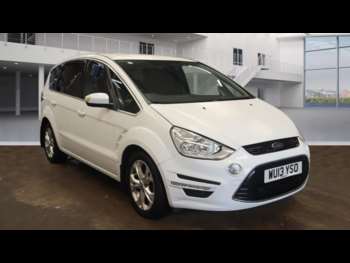 2013 (13) 2L Titanium 5dr Auto