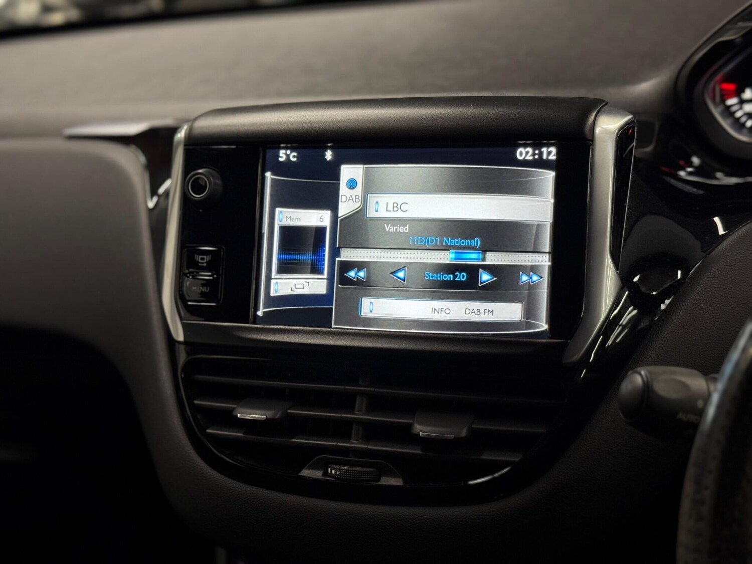 Used Peugeot 208 for sale - 77574559: Photo 11