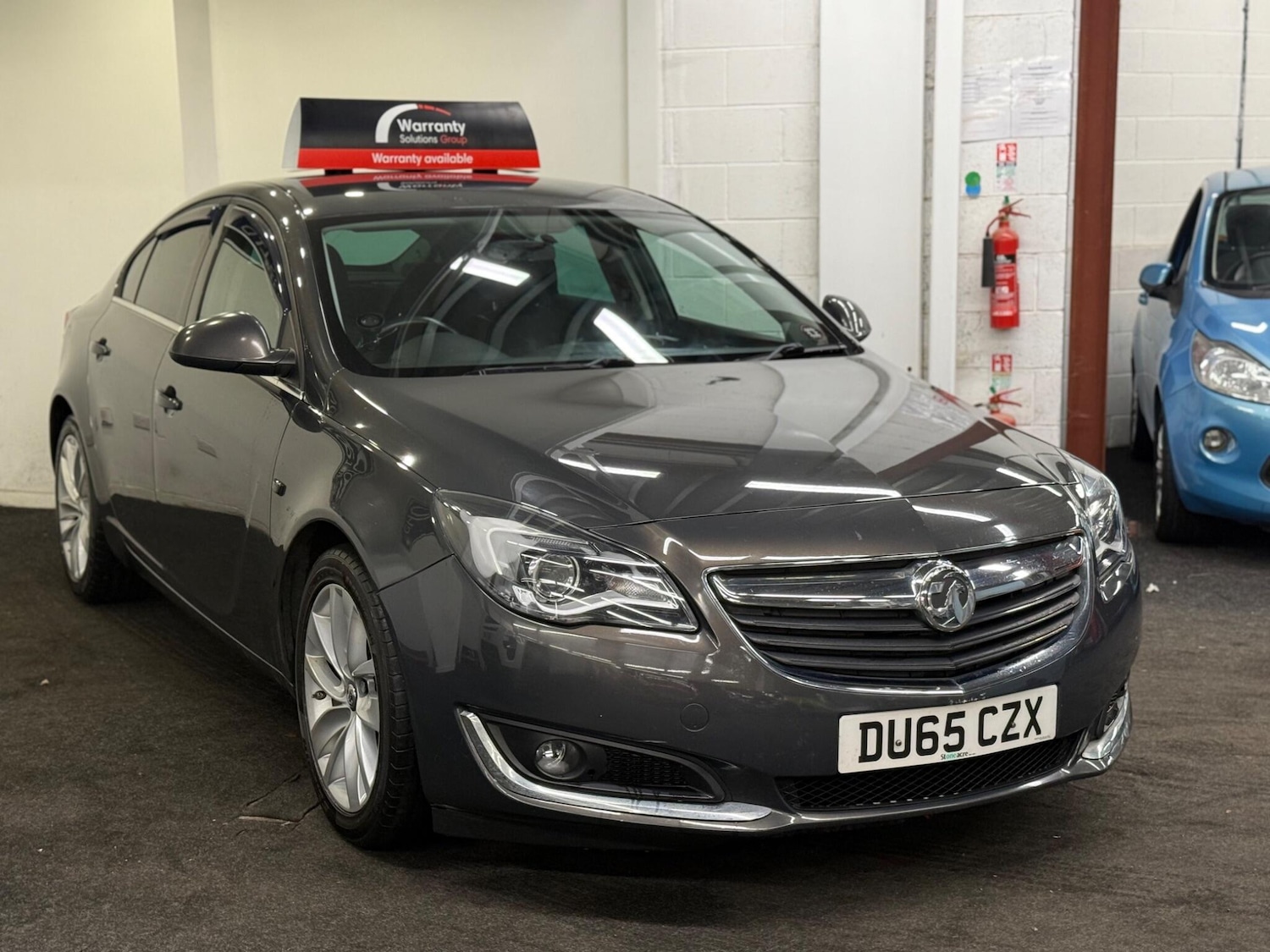 Used Vauxhall Insignia 2015 for sale - 76561465: Photo 3