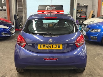 Used Peugeot 208 2016 for sale - 79475282: Photo
