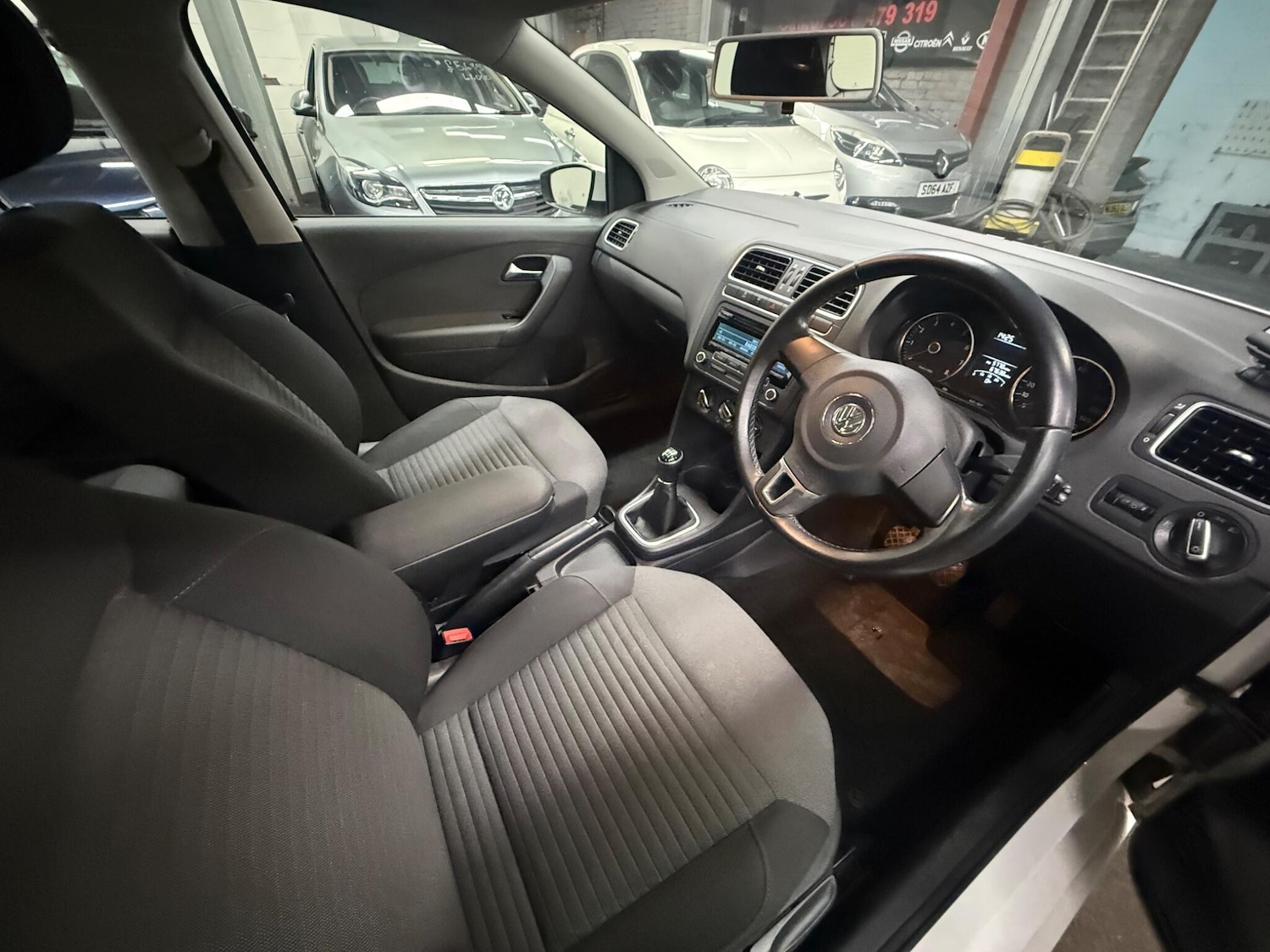 Used Volkswagen Polo for sale - 77497368: Photo 8