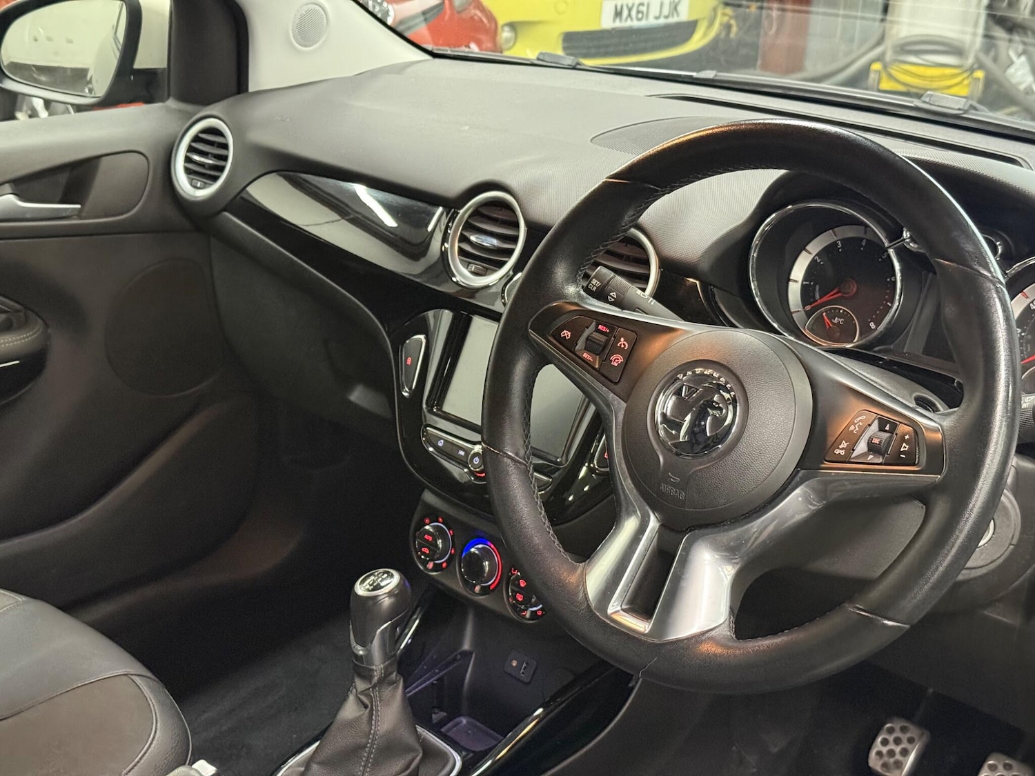 Used Vauxhall ADAM 2015 for sale - 77657816: Photo 11