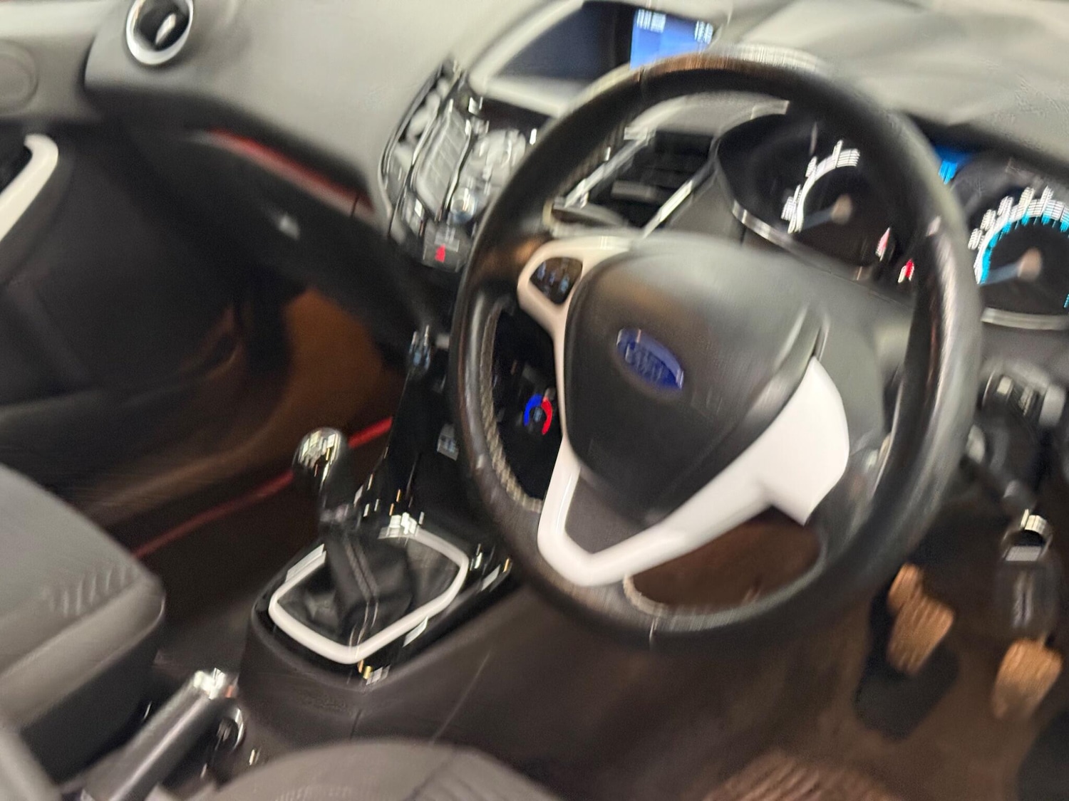 Used Ford Fiesta 2015 for sale - 77255240: Photo 11