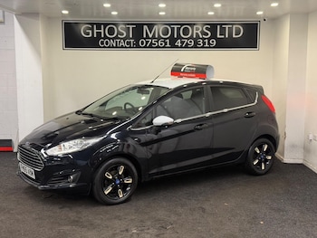 Used Ford Fiesta 2015 for sale - 77255240: Photo