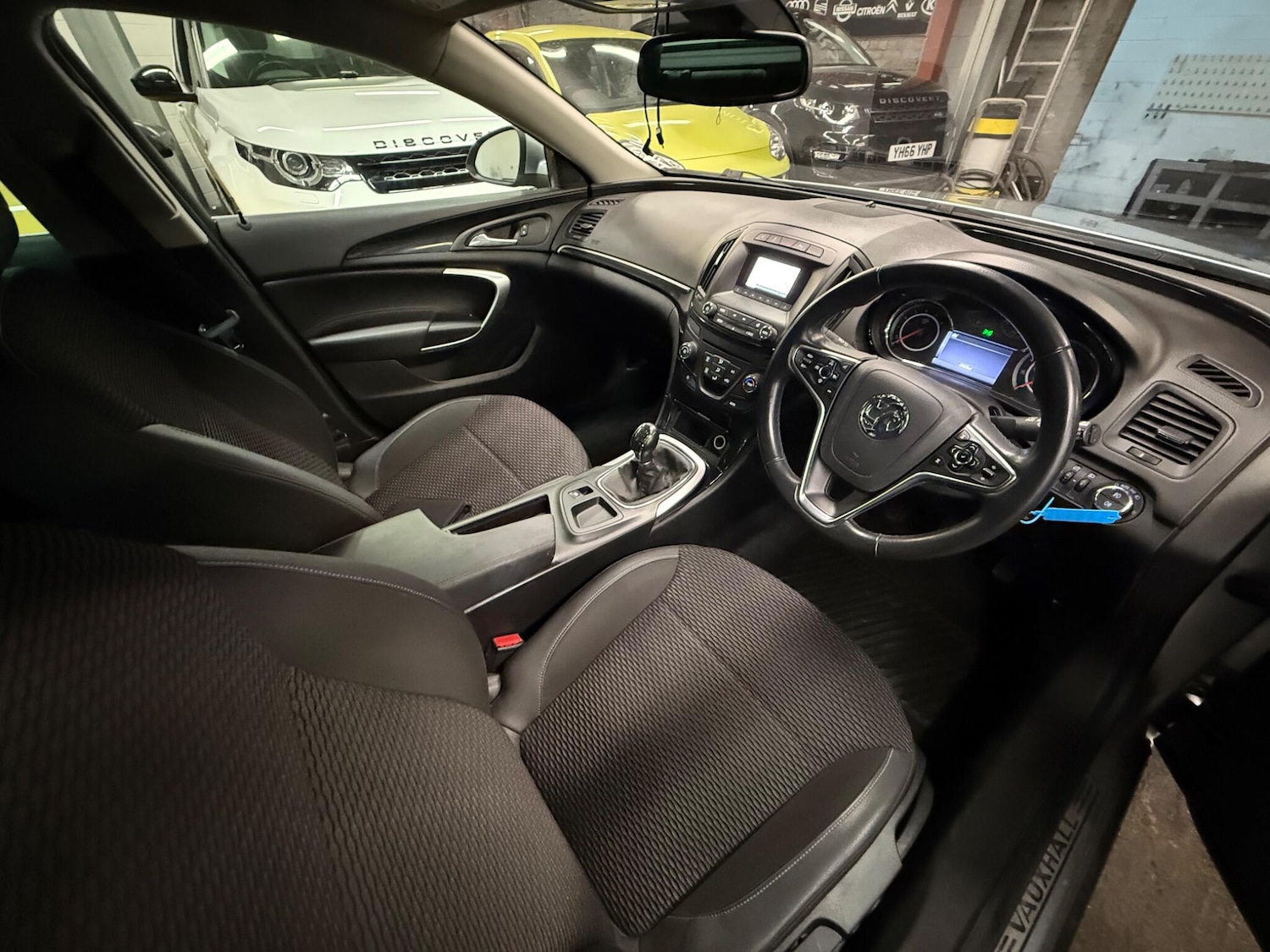 Used Vauxhall Insignia 2015 for sale - 77192038: Photo 9