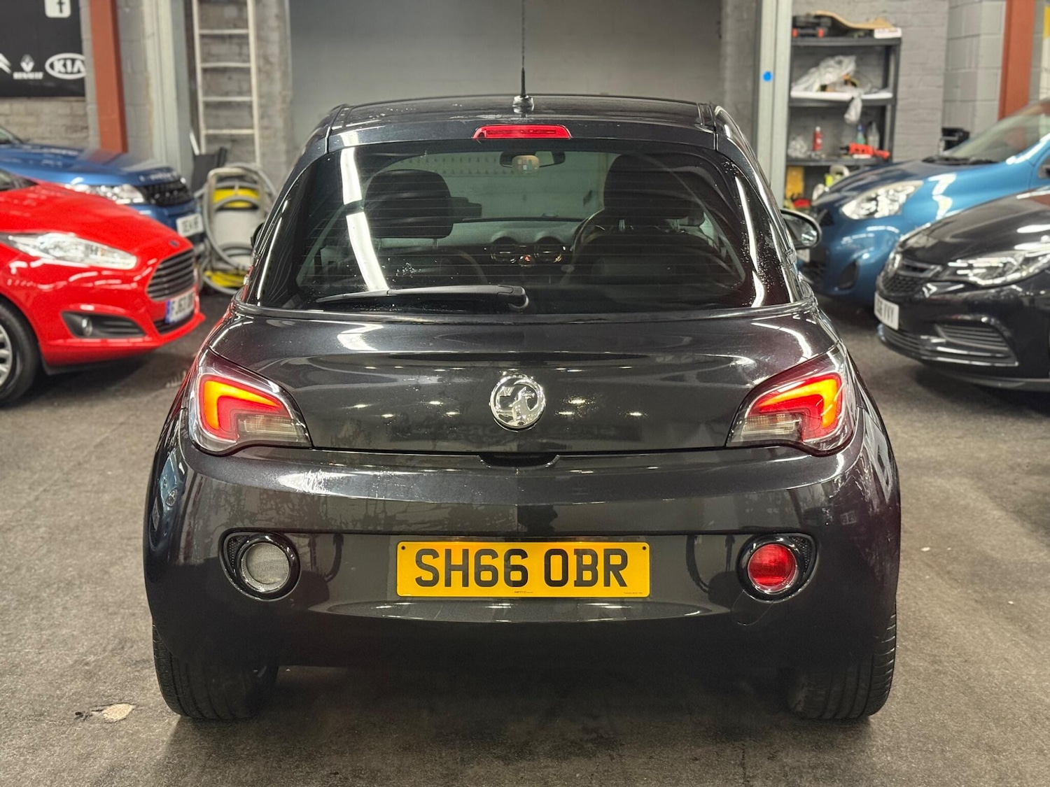 Used Vauxhall ADAM 2016 for sale - 76752557: Photo 5