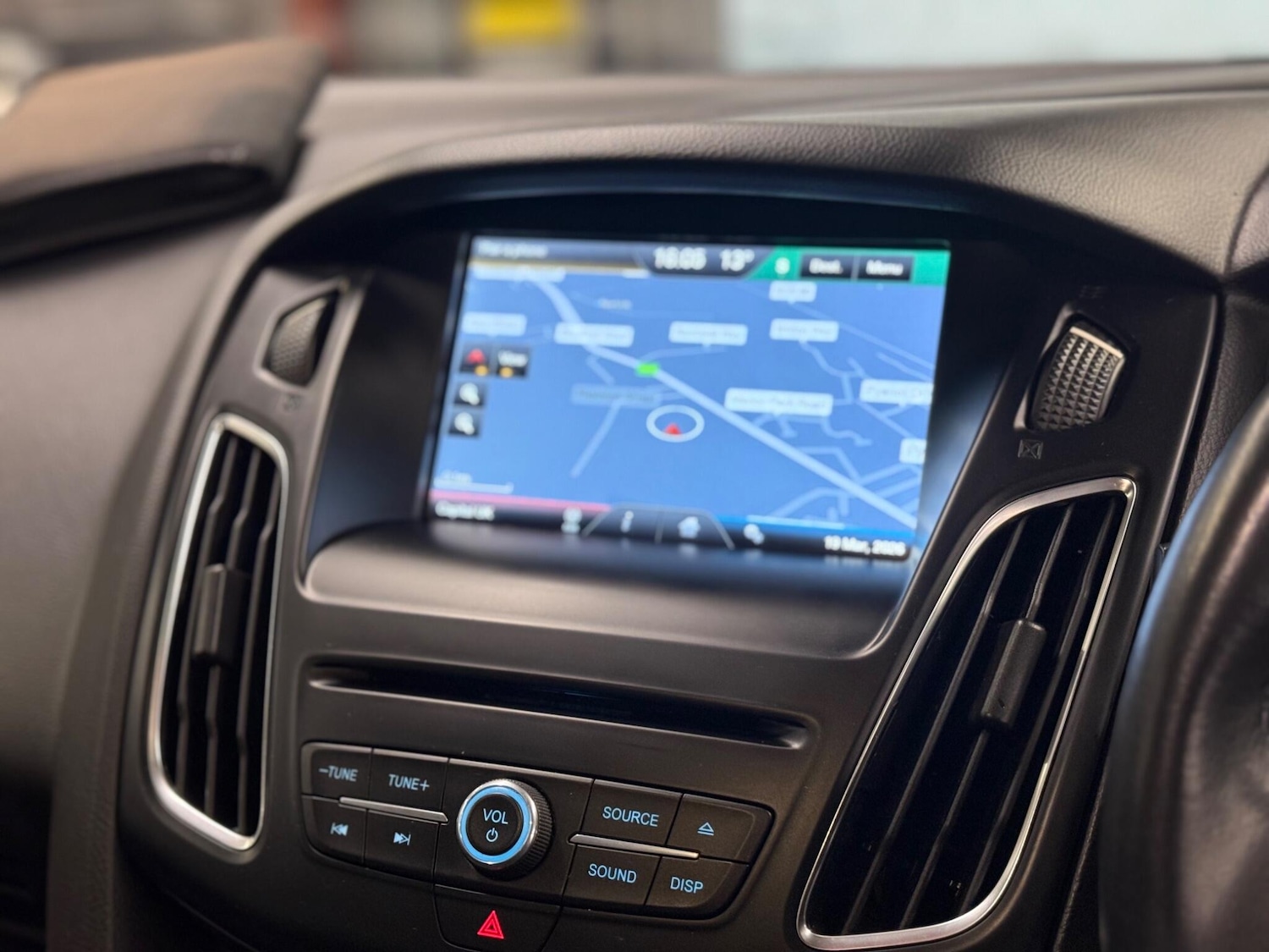 Used Ford Focus for sale - 77957057: Photo 11