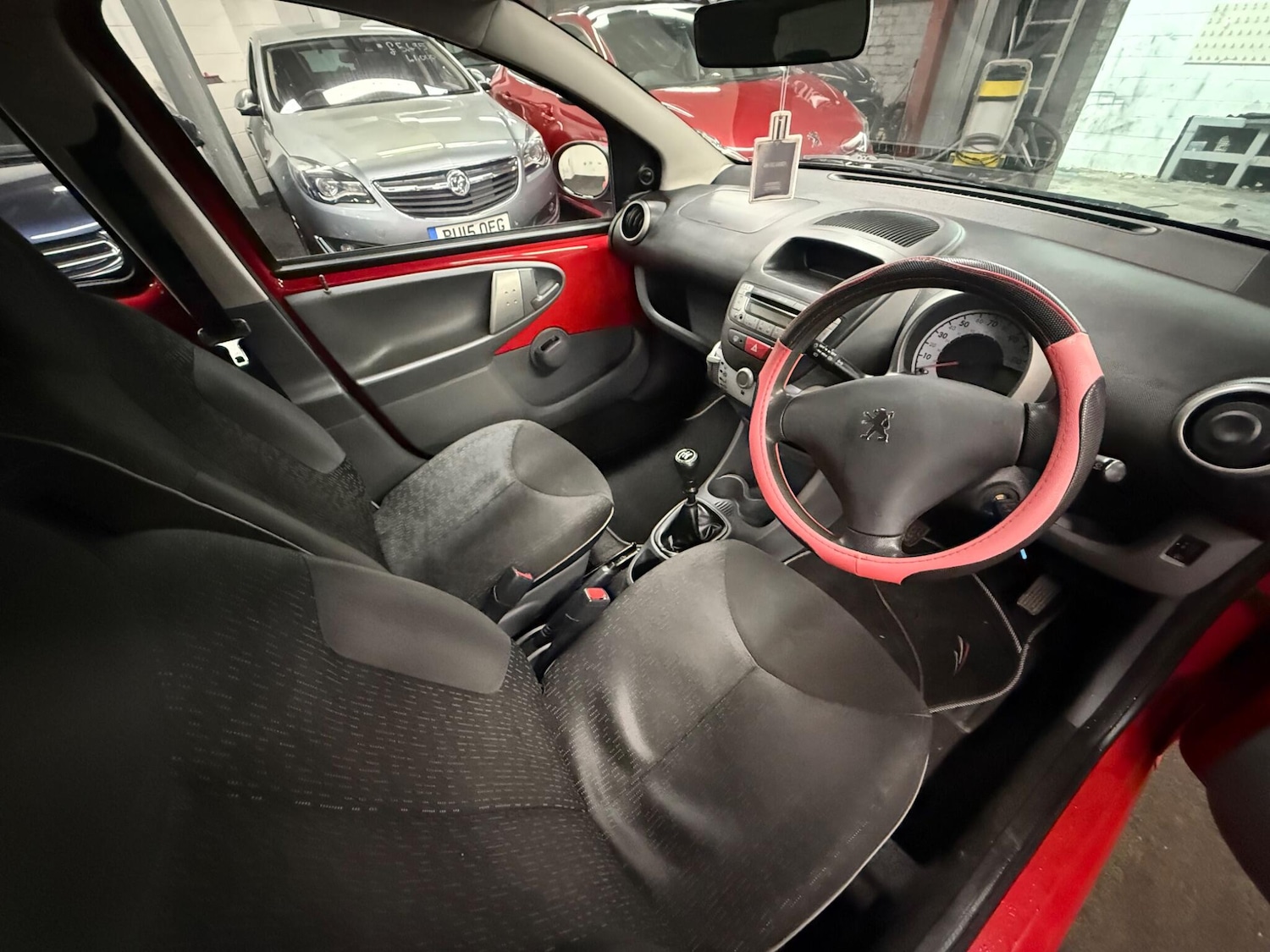 Used Peugeot 107 2011 for sale - 77559278: Photo 8