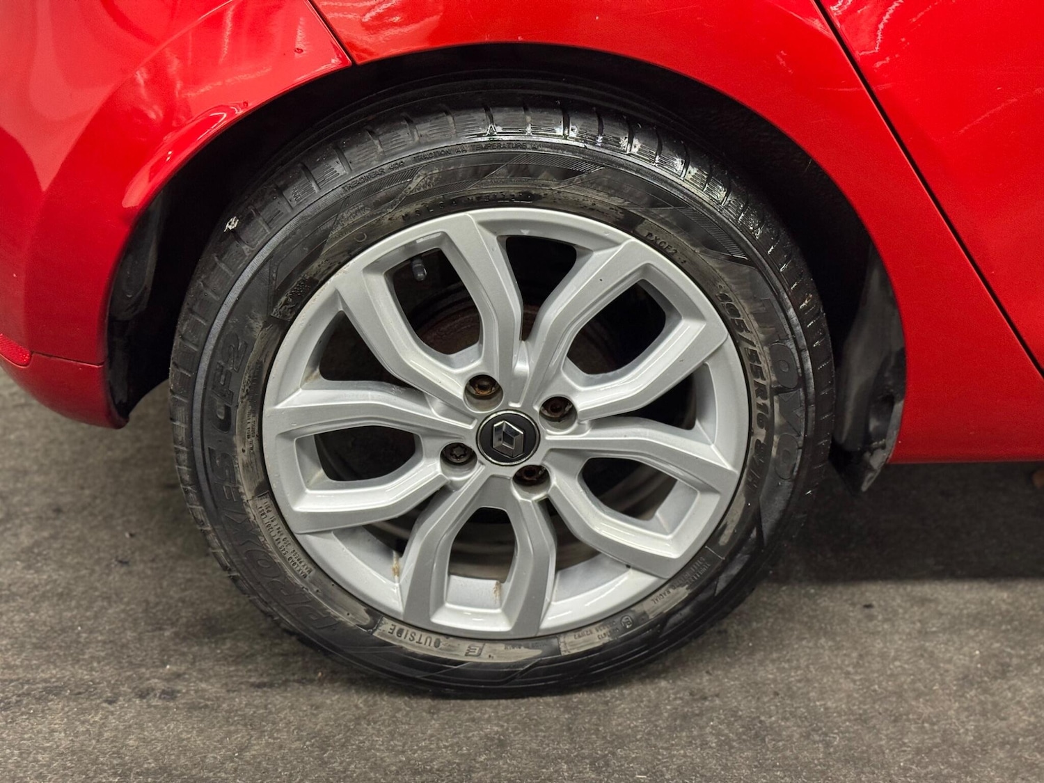 Used Renault Clio 2017 for sale - 76702015: Photo 7