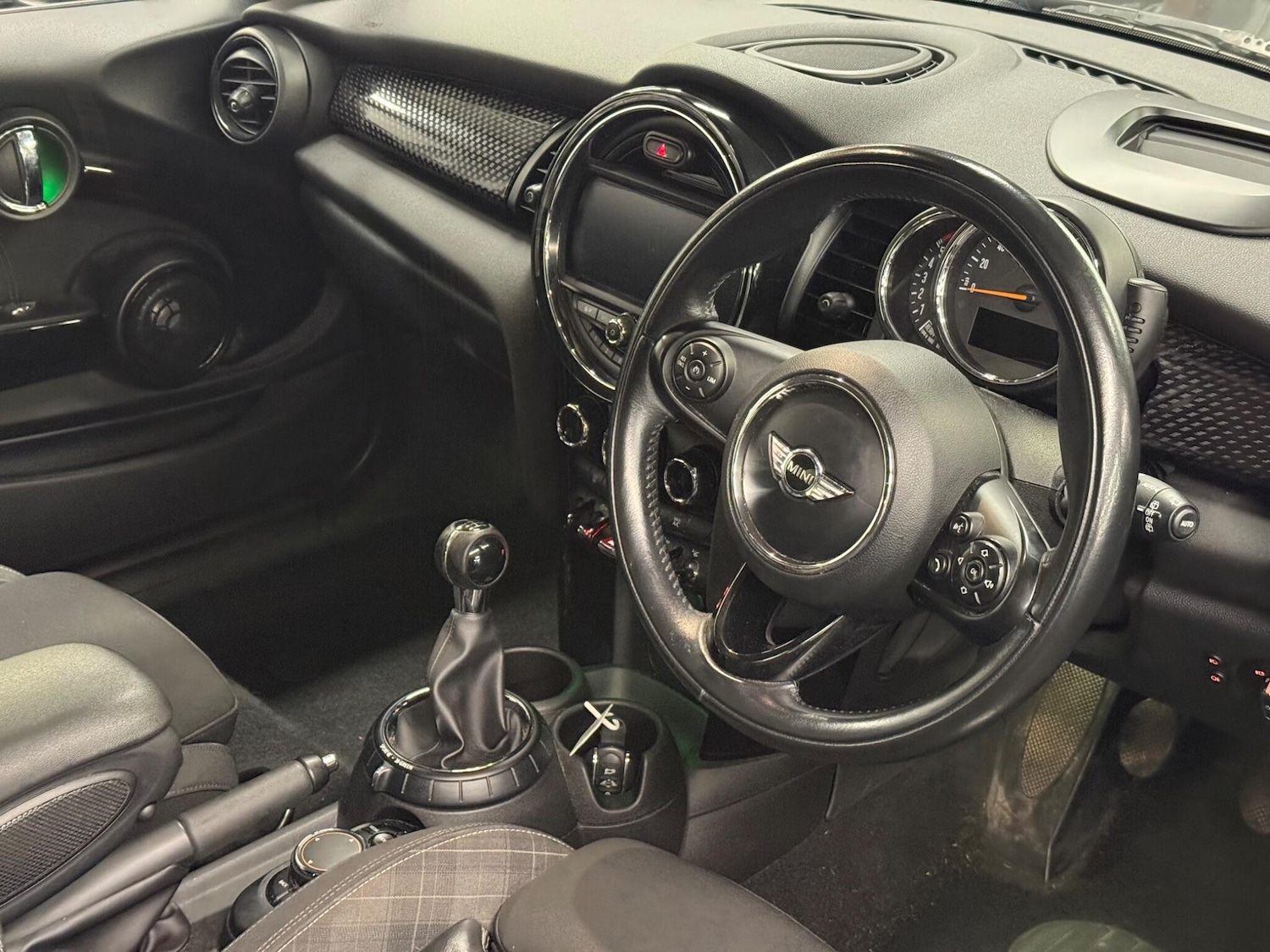 Used MINI Hatch 2016 for sale - 76742504: Photo 10